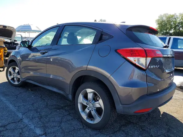 3CZRU5H38KG715494 2019 HONDA HR-V - Image 2