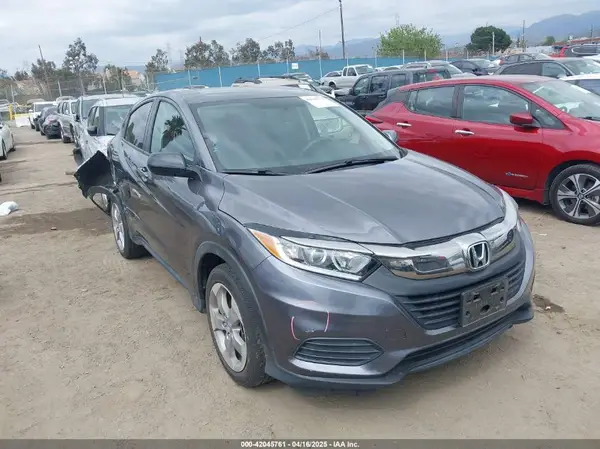 3CZRU5H38KG715690 2019 HONDA HR-V - Image 1