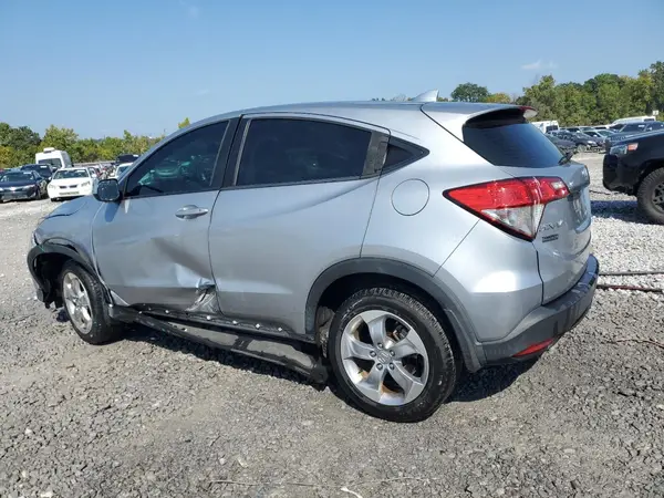 3CZRU5H38KM720096 2019 HONDA HR-V - Image 2