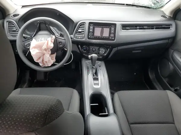 3CZRU5H38LM701050 2020 HONDA HR-V - Image 8