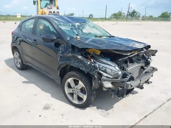 3CZRU5H38LM705695 2020 HONDA HR-V - Image 1