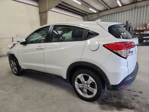 3CZRU5H38LM711318 2020 HONDA HR-V - Image 2
