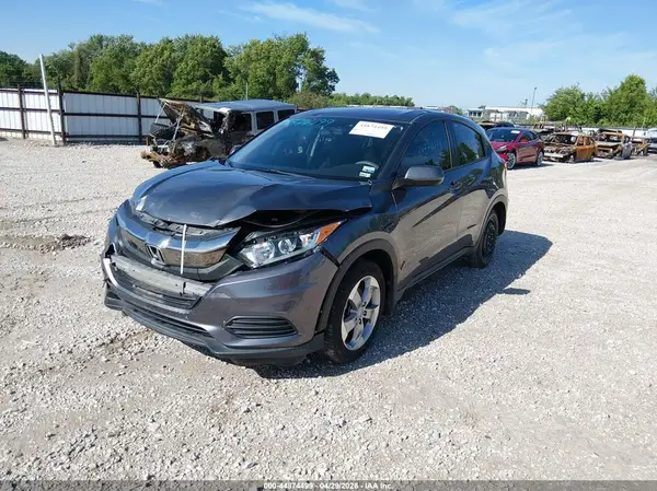 3CZRU5H38LM714851 2020 HONDA HR-V - Image 2