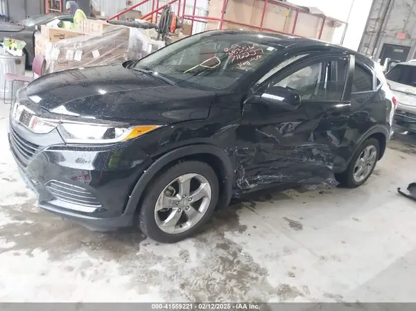 3CZRU5H38LM716227 2020 HONDA HR-V - Image 2