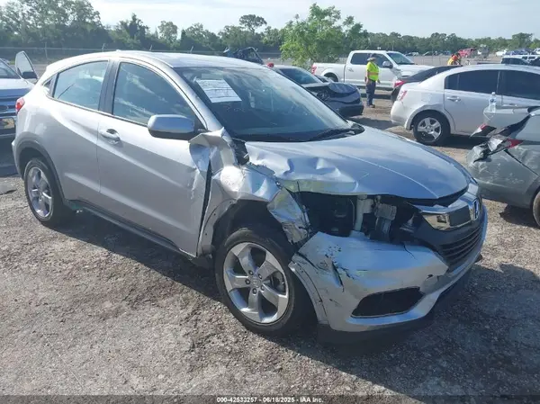 3CZRU5H38MM711014 2021 HONDA HR-V - Image 1