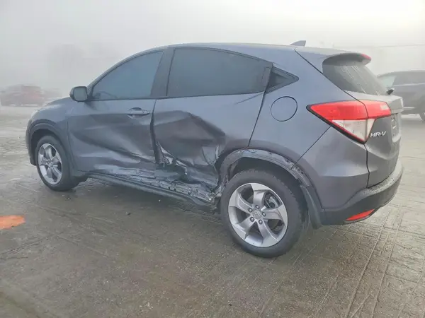 3CZRU5H38MM728900 2021 HONDA HR-V - Image 2