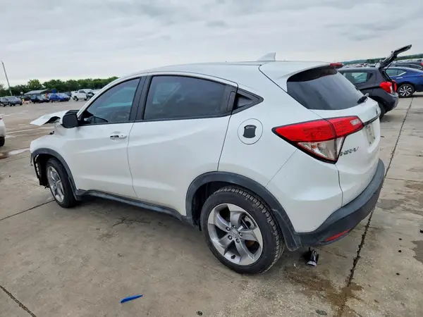 3CZRU5H38NM743933 2022 HONDA HR-V - Image 2