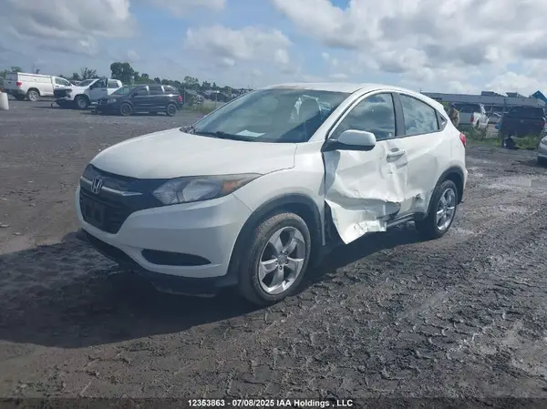 3CZRU5H39GM105385 2016 HONDA HR-V - Image 2