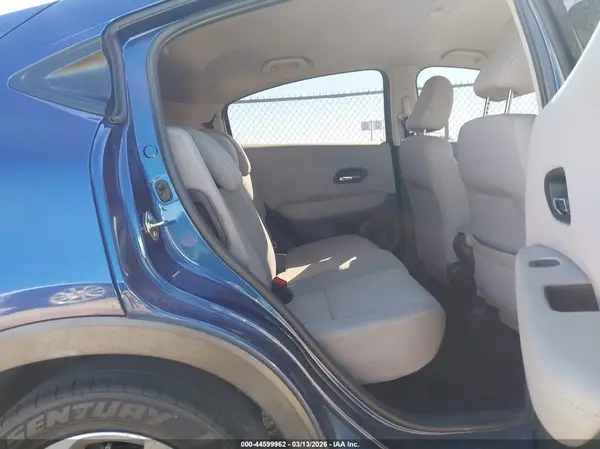 3CZRU5H39GM716470 2016 HONDA HR-V - Image 8