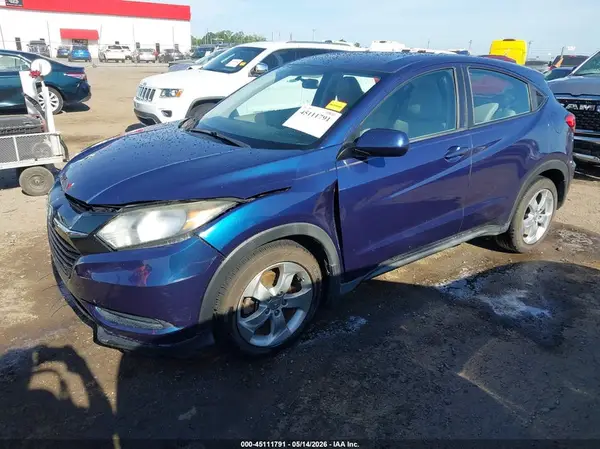3CZRU5H39GM724780 2016 HONDA HR-V - Image 2