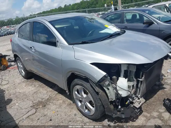 3CZRU5H39GM727064 2016 HONDA HR-V - Image 1