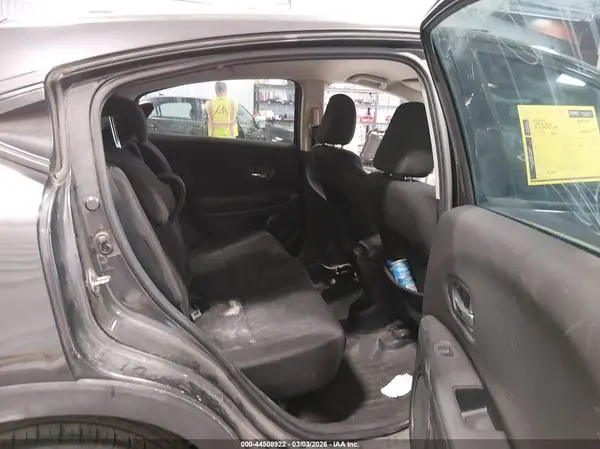 3CZRU5H39HG700852 2017 HONDA HR-V - Image 8