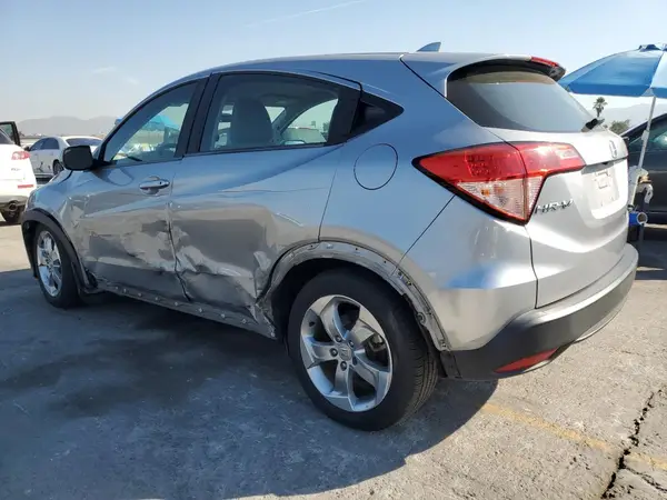 3CZRU5H39HG701645 2017 HONDA HR-V - Image 2