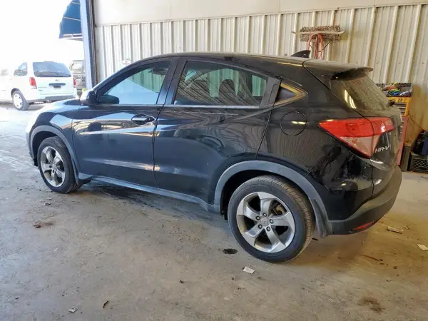 3CZRU5H39HG703301 2017 HONDA HR-V - Image 2