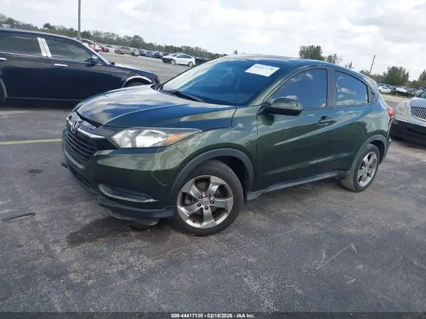 3CZRU5H39HG703511 2017 HONDA HR-V - Image 2