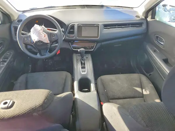 3CZRU5H39HM101466 2017 HONDA HR-V - Image 8
