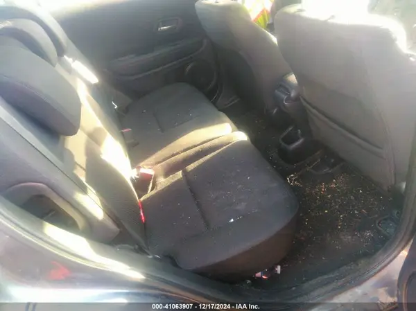 3CZRU5H39JG700226 2018 HONDA HR-V - Image 8