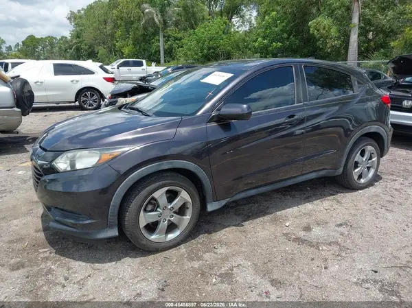 3CZRU5H39JM703807 2018 HONDA HR-V - Image 2