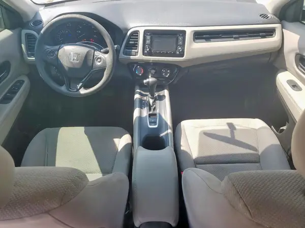 3CZRU5H39JM704956 2018 HONDA HR-V - Image 8