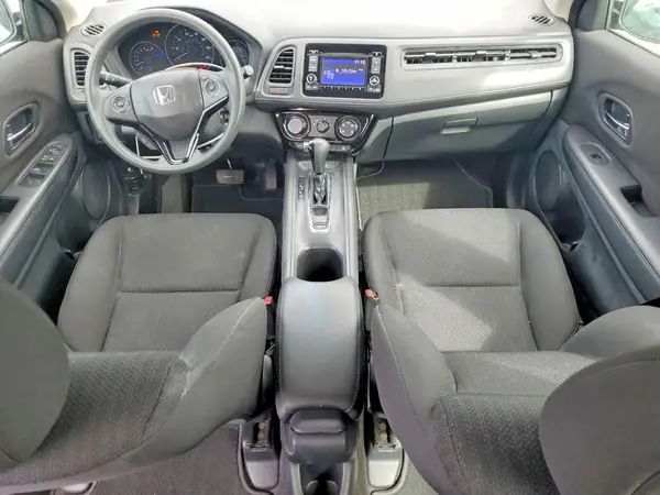 3CZRU5H39JM710448 2018 HONDA HR-V - Image 8