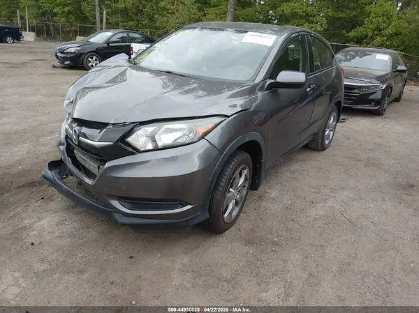 3CZRU5H39JM711390 2018 HONDA HR-V - Image 2