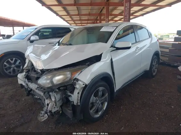 3CZRU5H39JM714970 2018 HONDA HR-V - Image 2