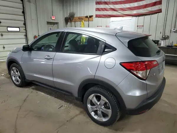 3CZRU5H39KG715343 2019 HONDA HR-V - Image 2