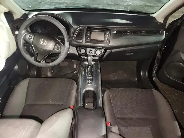 3CZRU5H39KG716086 2019 HONDA HR-V - Image 8