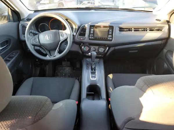 3CZRU5H39LM705303 2020 HONDA HR-V - Image 8
