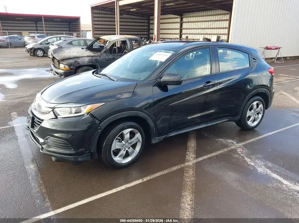 3CZRU5H39LM706208 2020 HONDA HR-V - Image 2