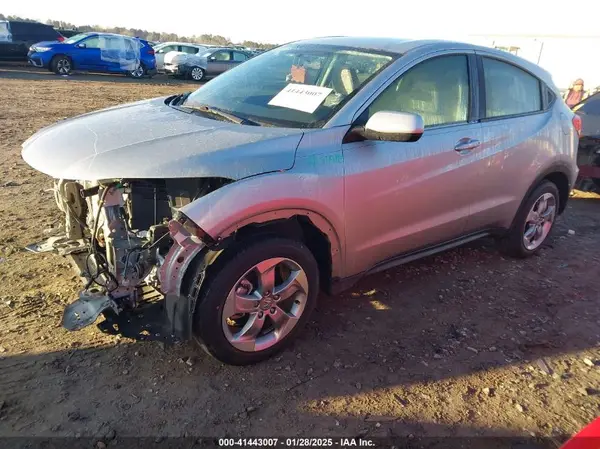 3CZRU5H39LM713045 2020 HONDA HR-V - Image 2