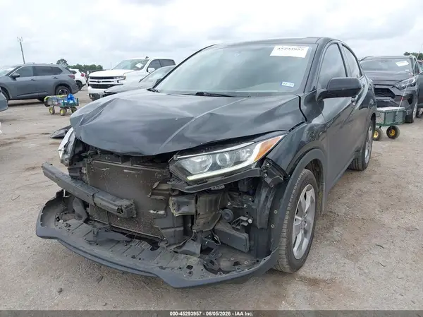 3CZRU5H39MM704248 2021 HONDA HR-V - Image 2