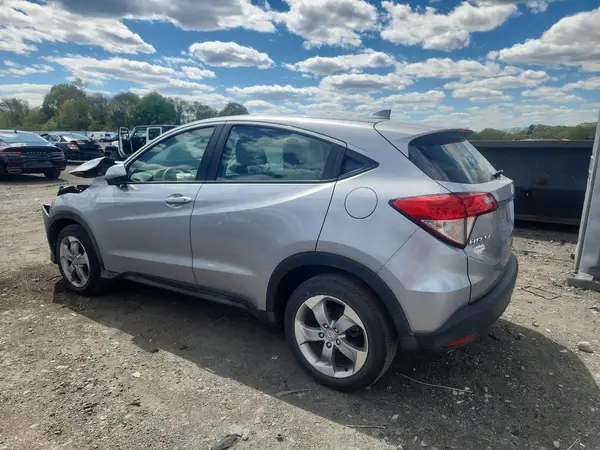 3CZRU5H39MM721468 2021 HONDA HR-V - Image 2