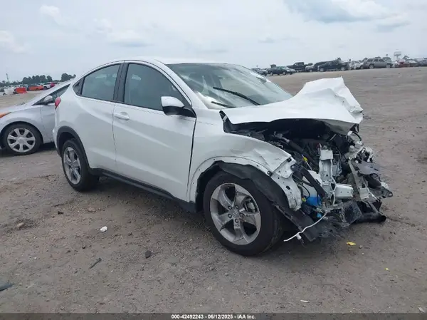 3CZRU5H39NM708057 2022 HONDA HR-V - Image 1