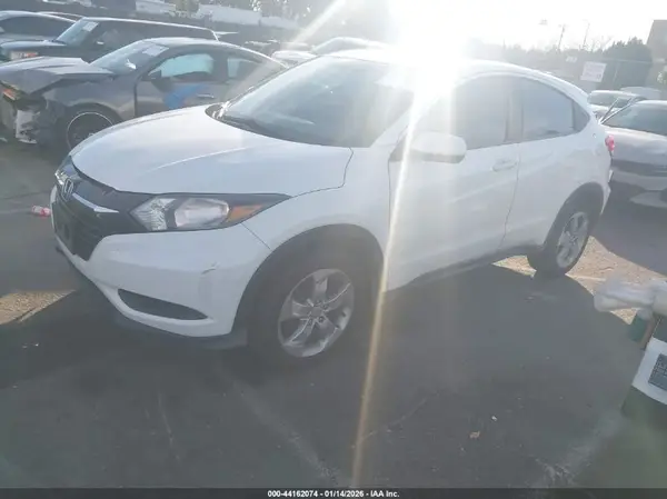 3CZRU5H3XGM700214 2016 HONDA HR-V - Image 2