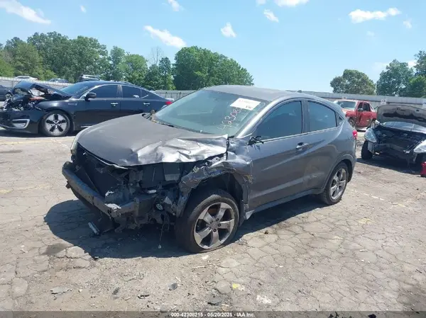 3CZRU5H3XGM714601 2016 HONDA HR-V - Image 2