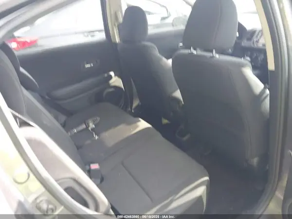 3CZRU5H3XGM717515 2016 HONDA HR-V - Image 8