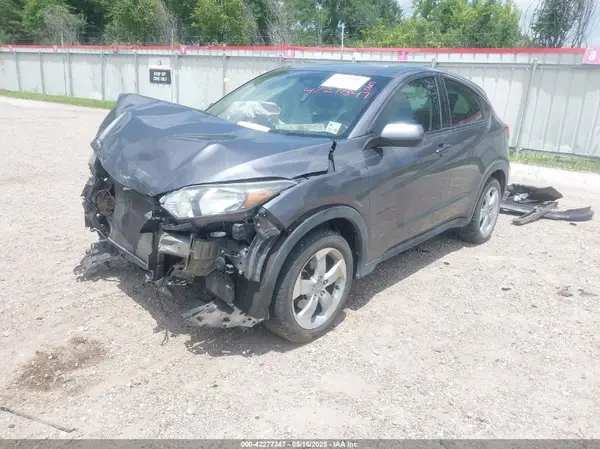 3CZRU5H3XGM719684 2016 HONDA HR-V - Image 2