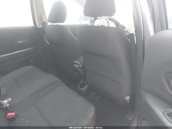 3CZRU5H3XGM719684 2016 HONDA HR-V - Image 8
