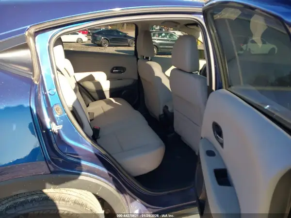3CZRU5H3XGM721614 2016 HONDA HR-V - Image 8