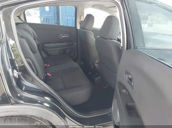3CZRU5H3XGM725498 2016 HONDA HR-V - Image 8