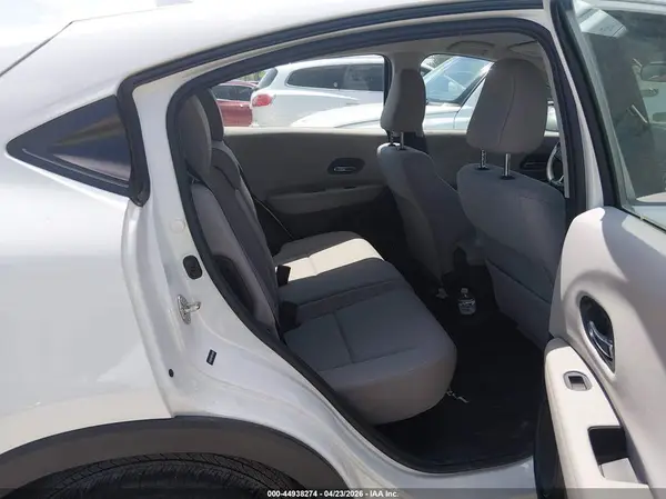 3CZRU5H3XGM741698 2016 HONDA HR-V - Image 8