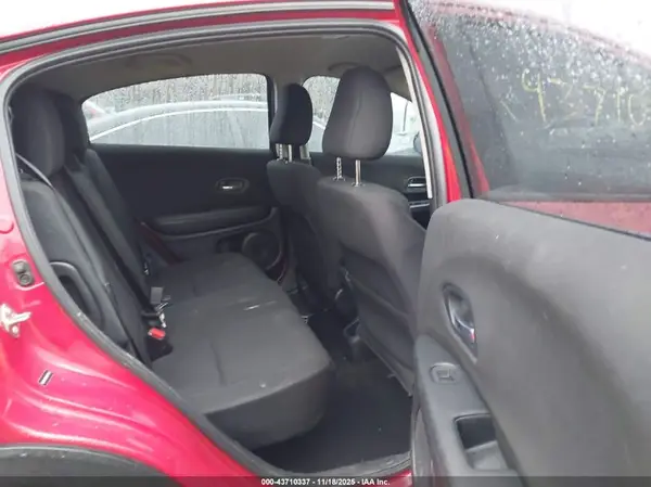 3CZRU5H3XGM747811 2016 HONDA HR-V - Image 8