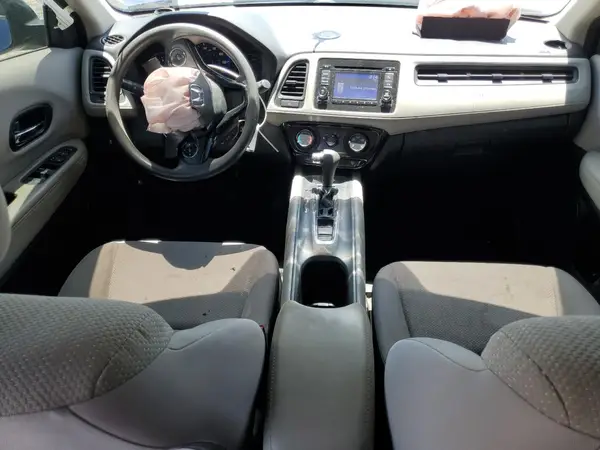 3CZRU5H3XGM749638 2016 HONDA HR-V - Image 8