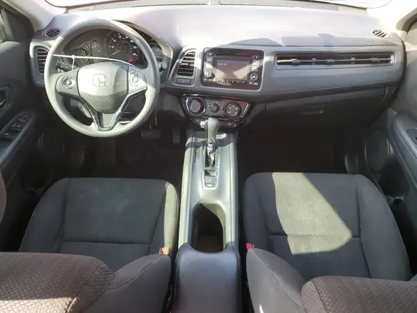 3CZRU5H3XHG701718 2017 HONDA HR-V - Image 8