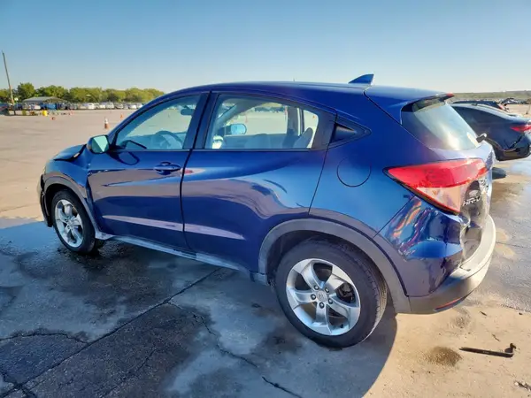 3CZRU5H3XHG701766 2017 HONDA HR-V - Image 2