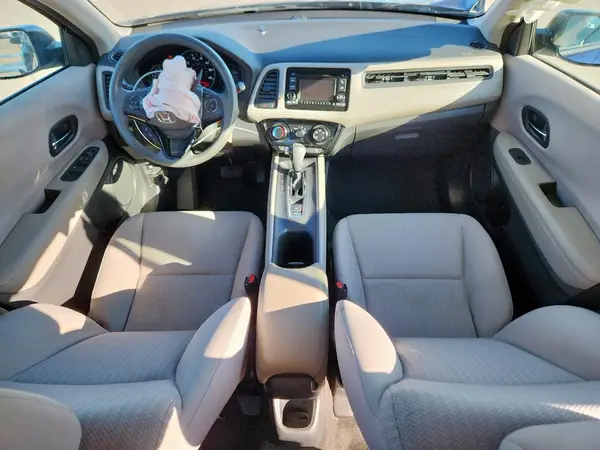 3CZRU5H3XHG701766 2017 HONDA HR-V - Image 8