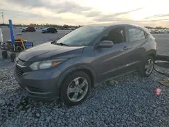 3CZRU5H3XHG703694 2017 HONDA HR-V
