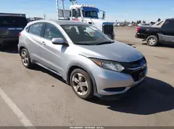 3CZRU5H3XHG704215 2017 HONDA HR-V
