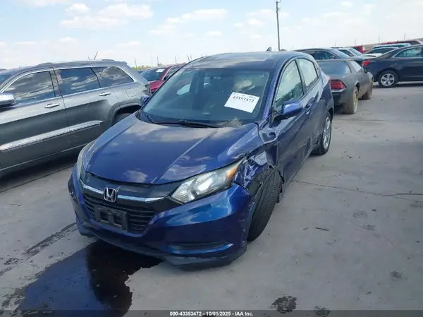 3CZRU5H3XHG704506 2017 HONDA HR-V - Image 2